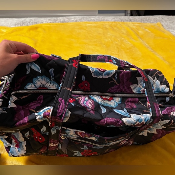Vera Bradley Floral Quilted Duffel Bag – Large - Picture 2 of 7
